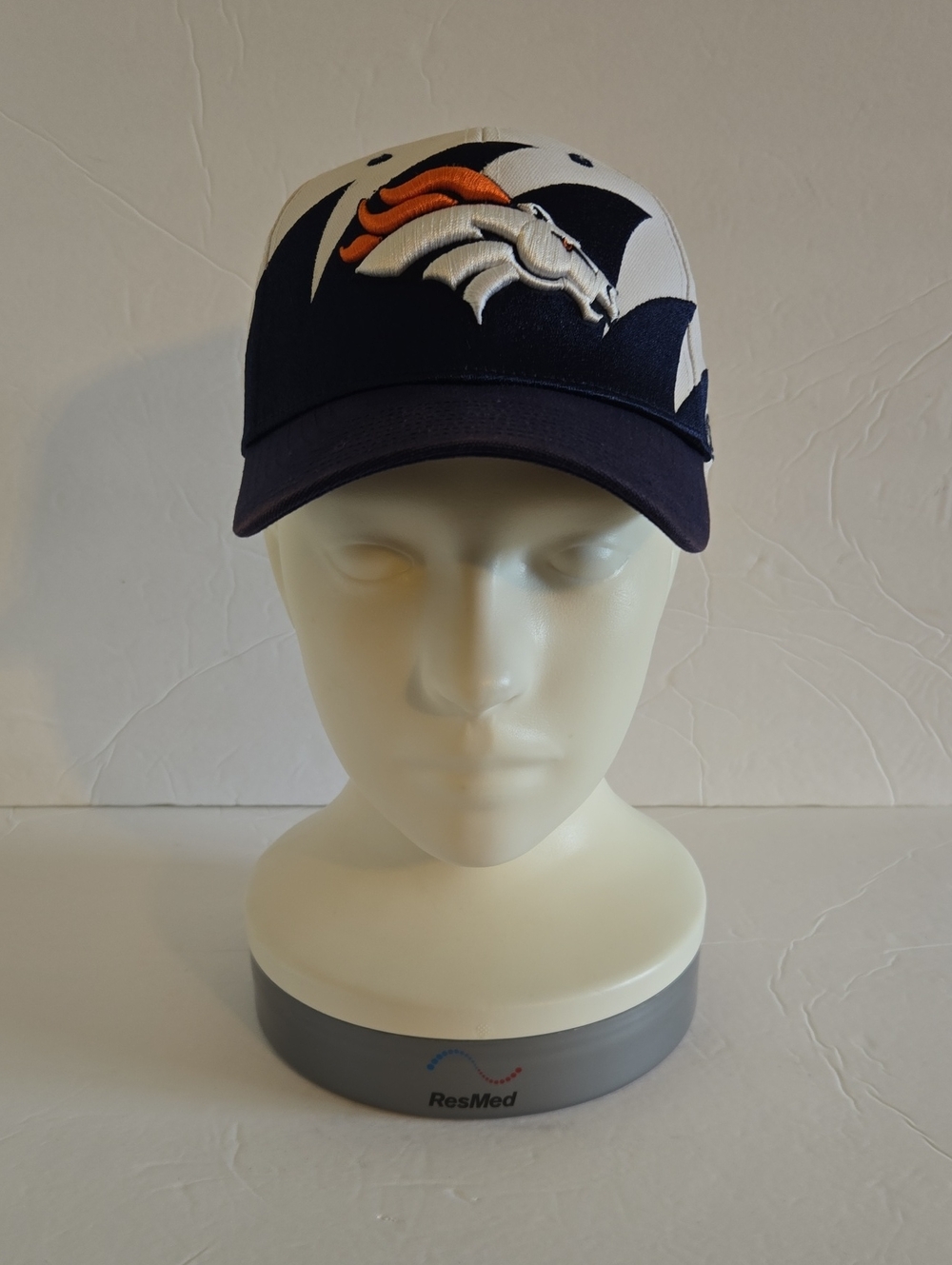 Reebok NFL Denver Broncos Velcro Strap Hat - OS